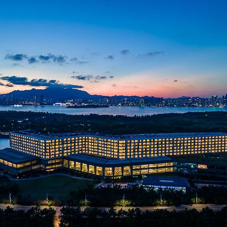 Wyndham Grand Qingdao Hotel Eksteriør billede