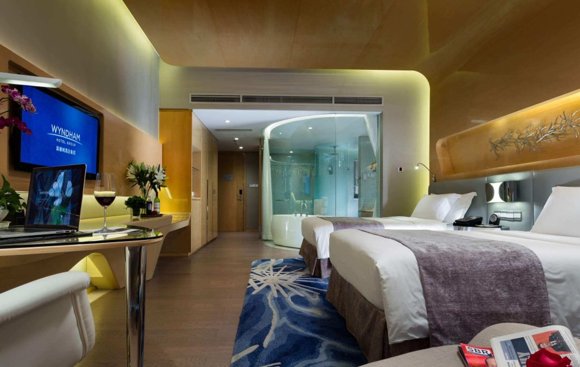Wyndham Grand Qingdao Hotel Eksteriør billede