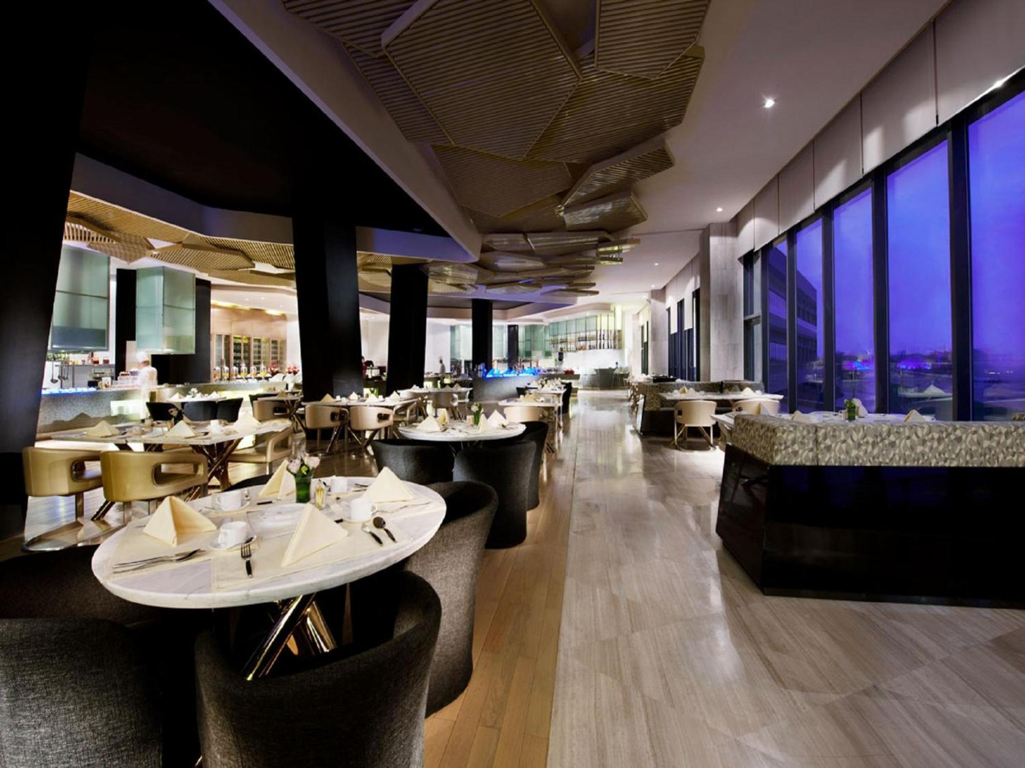 Wyndham Grand Qingdao Hotel Eksteriør billede