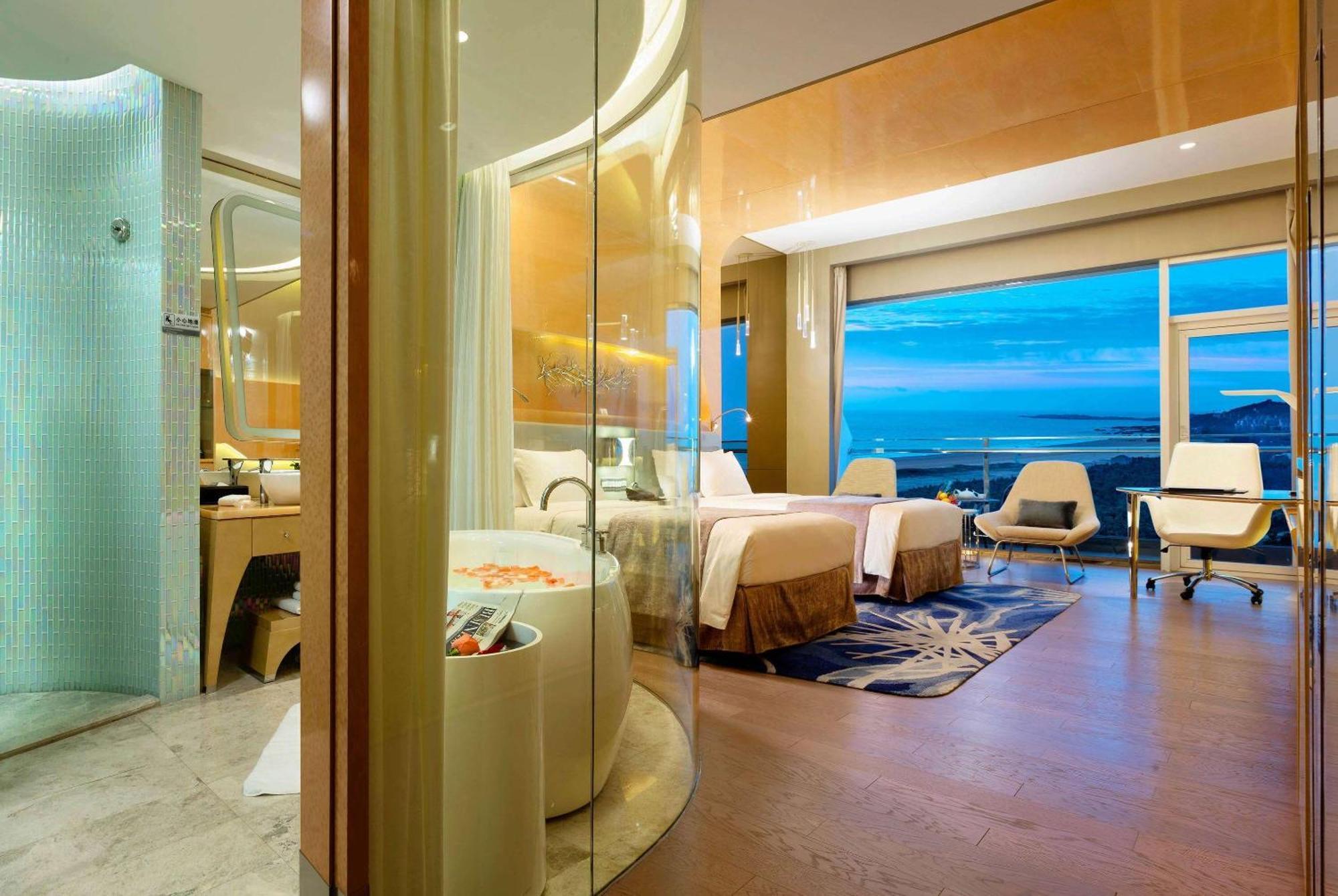 Wyndham Grand Qingdao Hotel Eksteriør billede