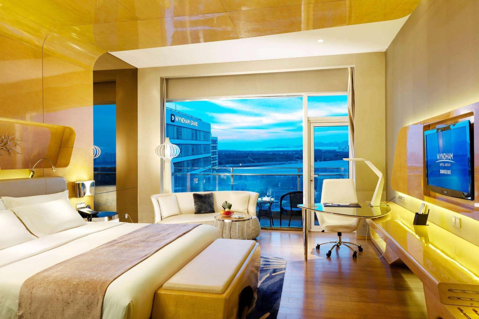 Wyndham Grand Qingdao Hotel Eksteriør billede