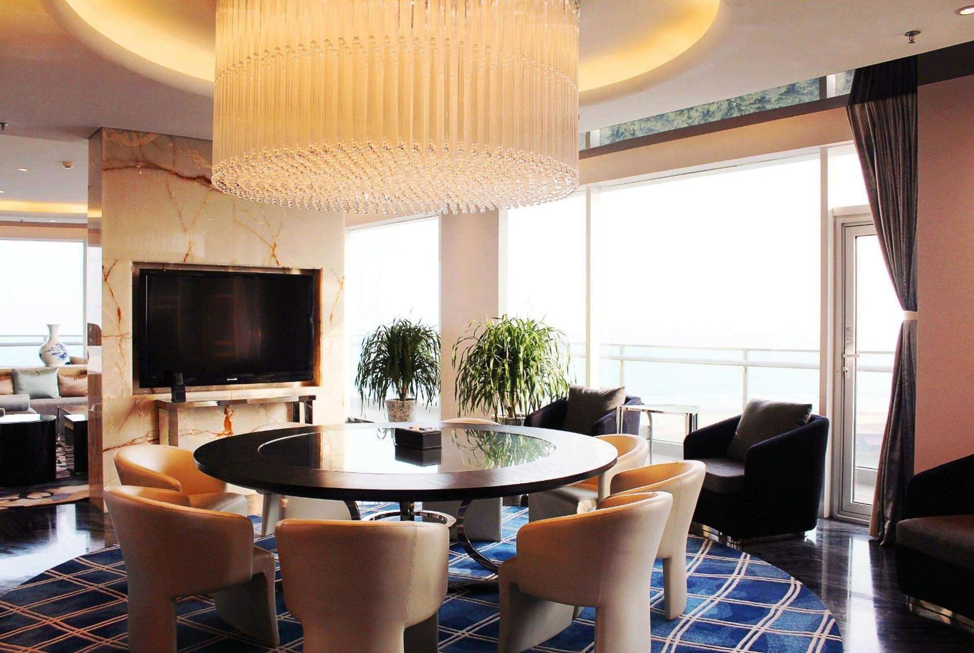 Wyndham Grand Qingdao Hotel Eksteriør billede