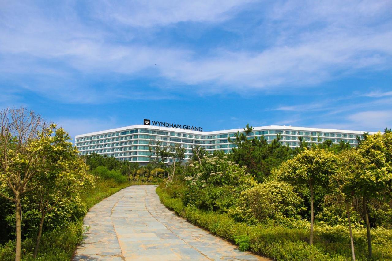 Wyndham Grand Qingdao Hotel Eksteriør billede